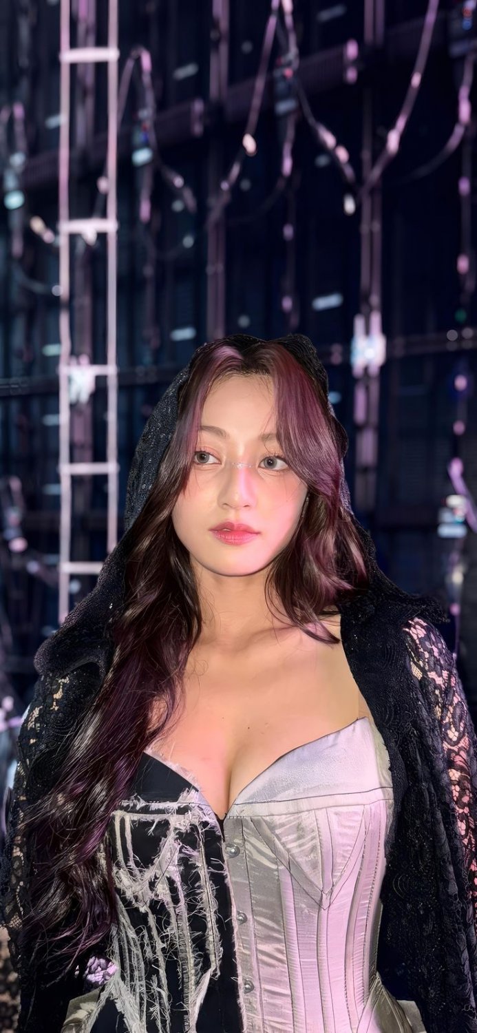 1yhGo7UW Kpop 05.jpg